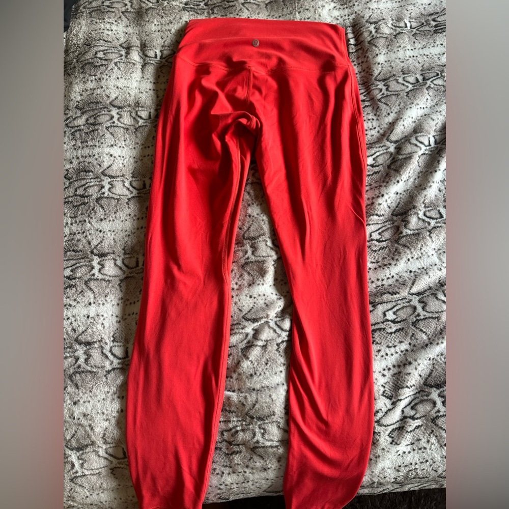 Women’s Lululemon leggings